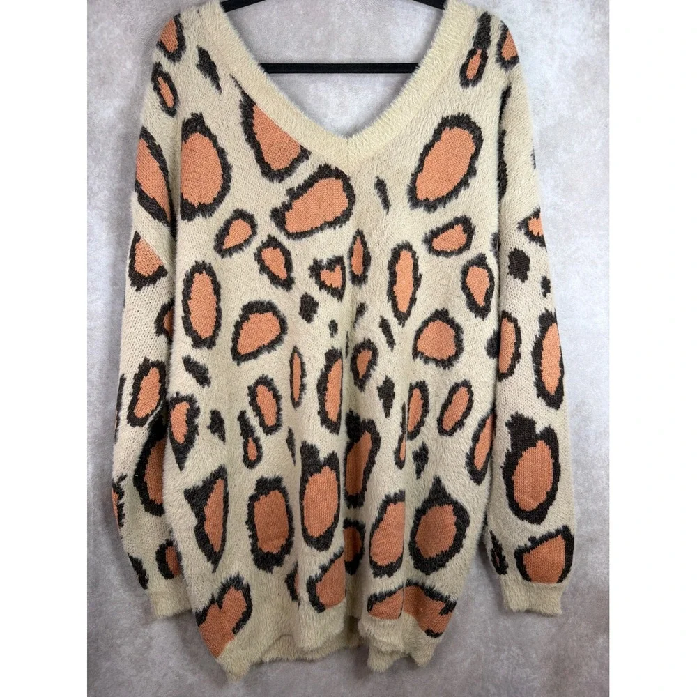 Gigio USA Sweater Womens Large Tan Orange Leopard Print Fuzzy V-Neck Oversized